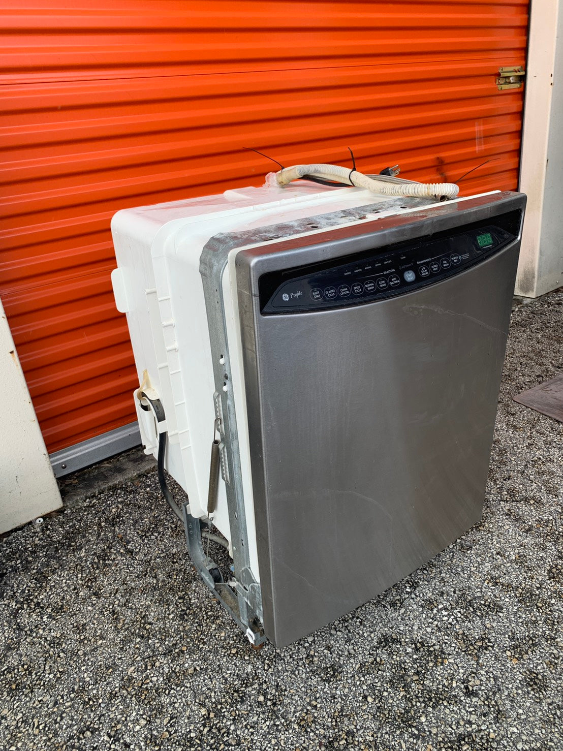GE Profile Stainless Steel Dishwasher GE Profile Stainless Steel Dishwasher